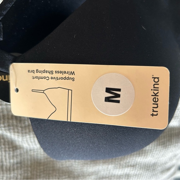 Truekind Supportive Comfort Wireless Shaping Bra M NWT - Picture 2 of 5